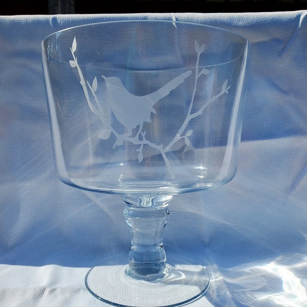 Beautifully Etched Glass‎ Pedestal Trifle Dish-Bird On A Limb ☆ VERY UNIQUE/RARE
